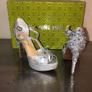 Gianni Bini Silver Sparkly heels